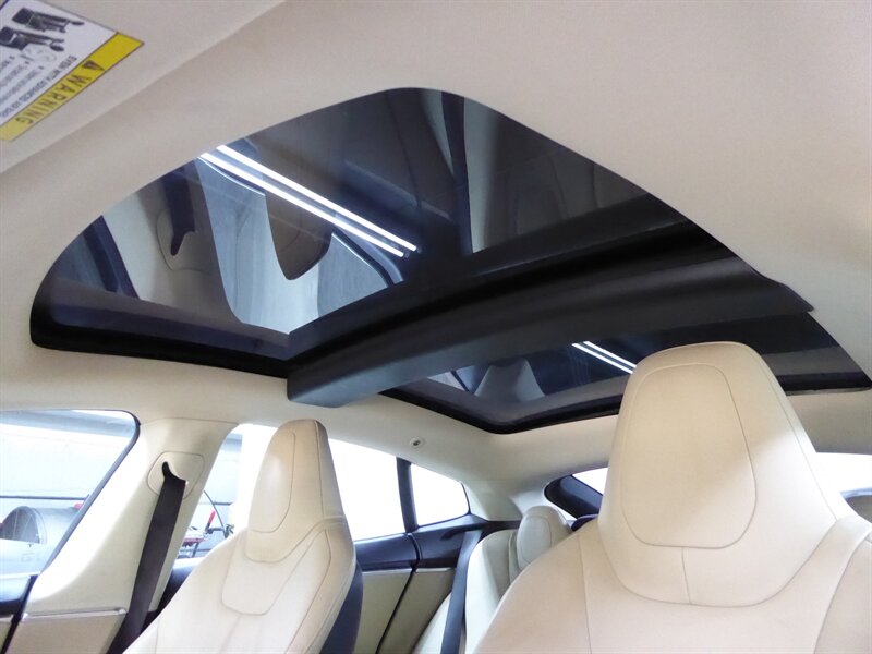 2013 TESLA MODEL S - Image 15
