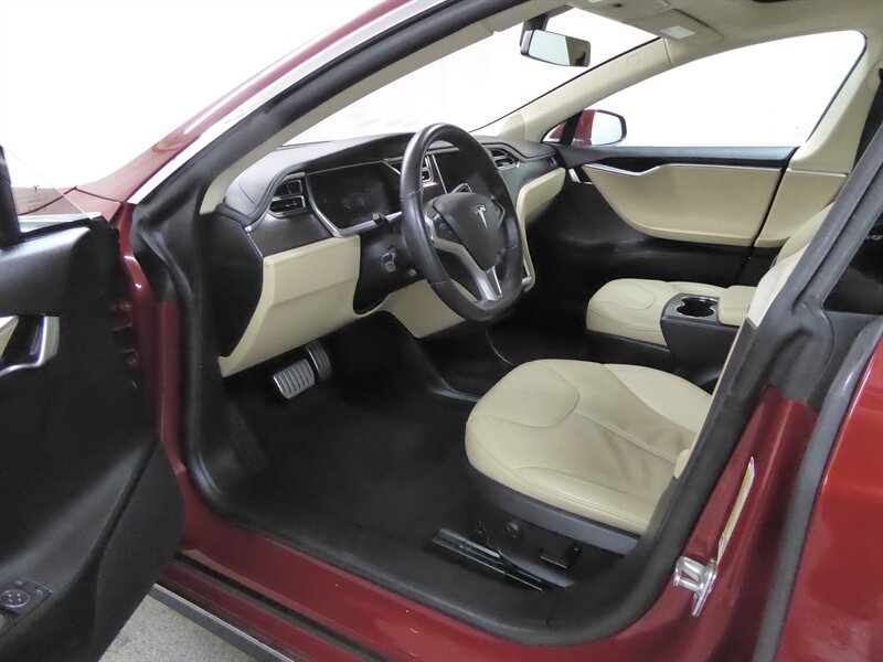 2013 TESLA MODEL S - Image 16