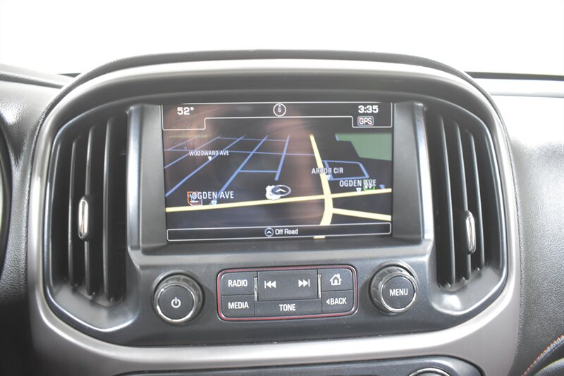 2016 GMC CANYON - Image 12