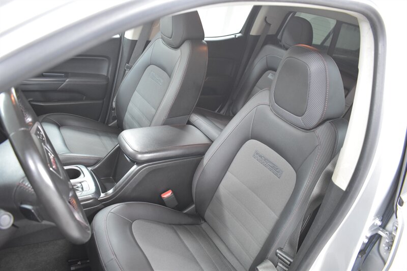 2016 GMC CANYON - Image 18