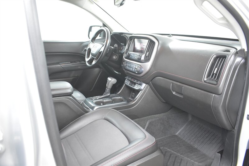 2016 GMC CANYON - Image 21