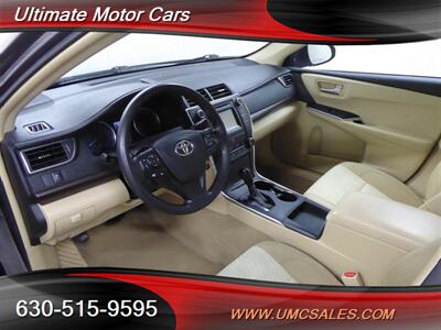 2016 Toyota Camry LE   - Photo 13 - Downers Grove, IL 60515