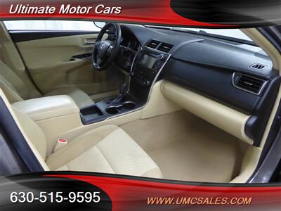 2016 Toyota Camry LE   - Photo 17 - Downers Grove, IL 60515