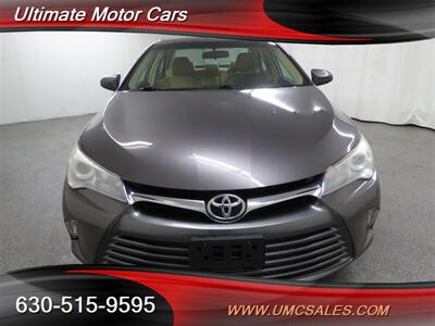 2016 Toyota Camry LE   - Photo 2 - Downers Grove, IL 60515
