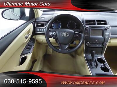 2016 Toyota Camry LE   - Photo 9 - Downers Grove, IL 60515