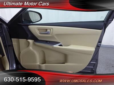 2016 Toyota Camry LE   - Photo 20 - Downers Grove, IL 60515