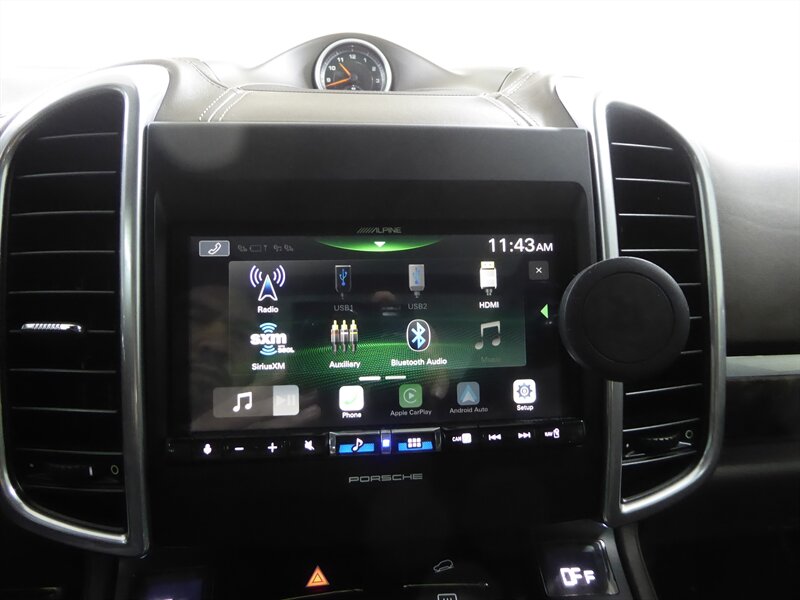 2015 PORSCHE CAYENNE - Image 13