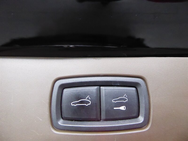 2015 PORSCHE CAYENNE - Image 34