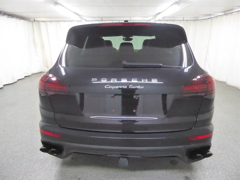 2015 PORSCHE CAYENNE - Image 6