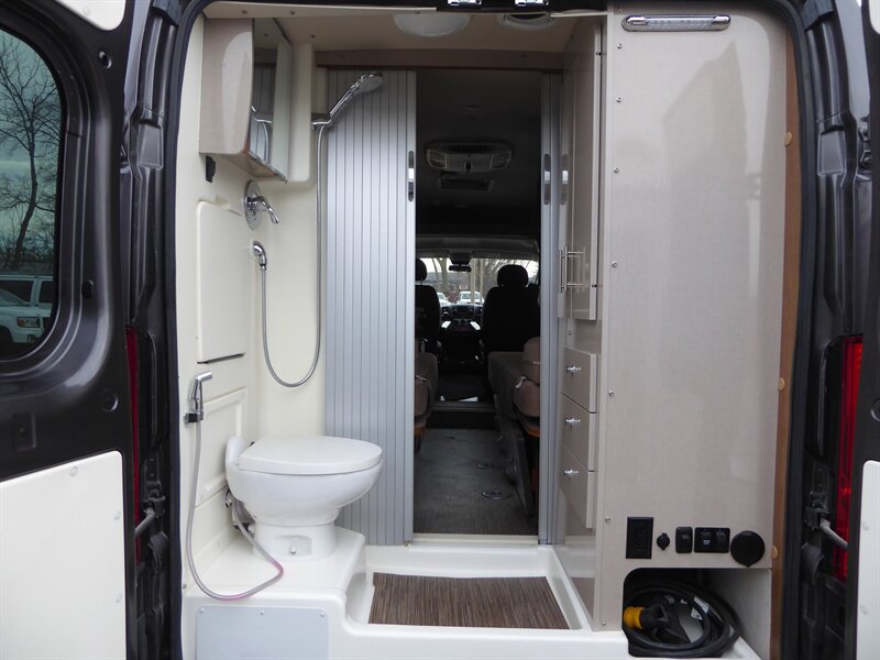 2017 RAM PROMASTER 3500 - Image 38