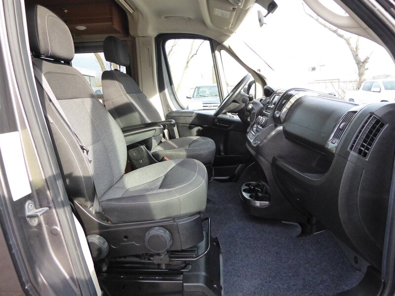 2017 RAM PROMASTER 3500 - Image 23