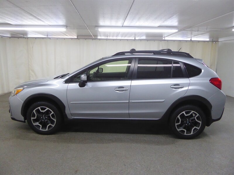 2016 SUBARU CROSSTREK - Image 4