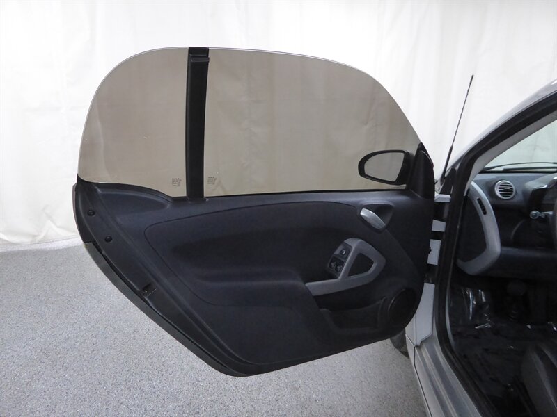 2011 SMART FORTWO - Image 20