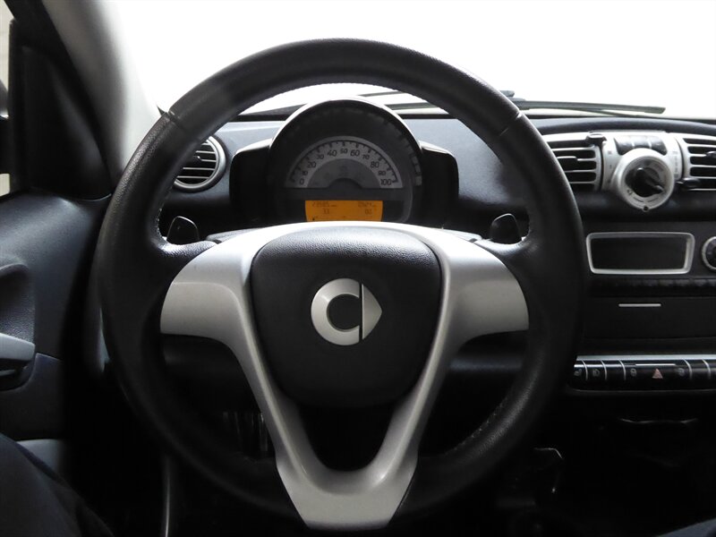 2011 SMART FORTWO - Image 9