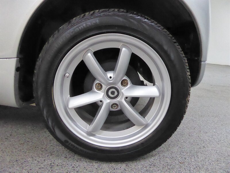 2011 SMART FORTWO - Image 27