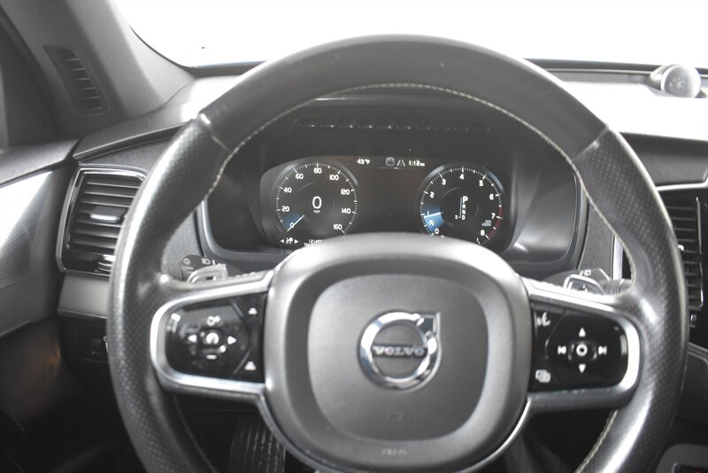 2016 VOLVO XC90 - Image 9