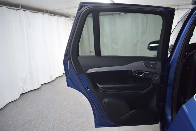 2016 VOLVO XC90 - Image 30