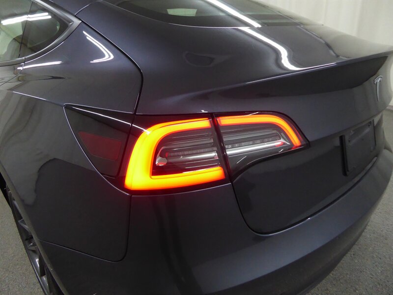 2022 TESLA MODEL 3 - Image 32