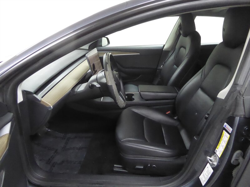 2022 TESLA MODEL 3 - Image 18