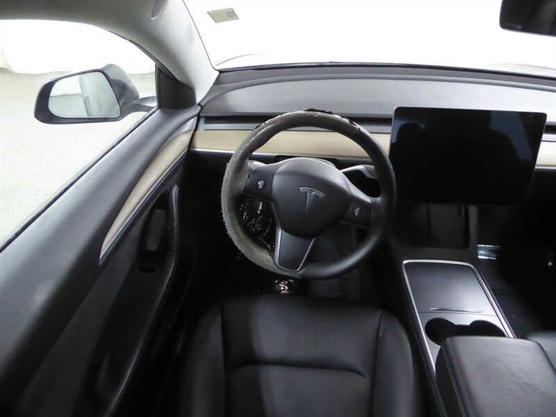 2022 TESLA MODEL 3 - Image 10