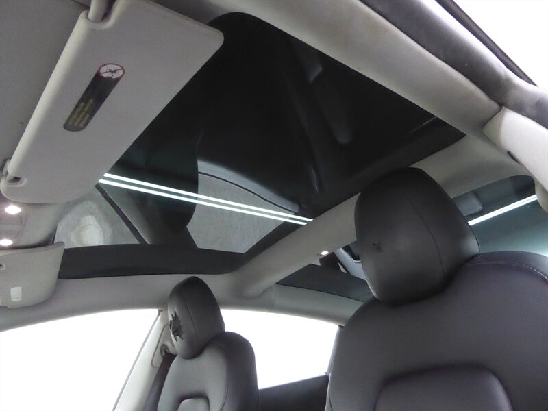 2022 TESLA MODEL 3 - Image 15