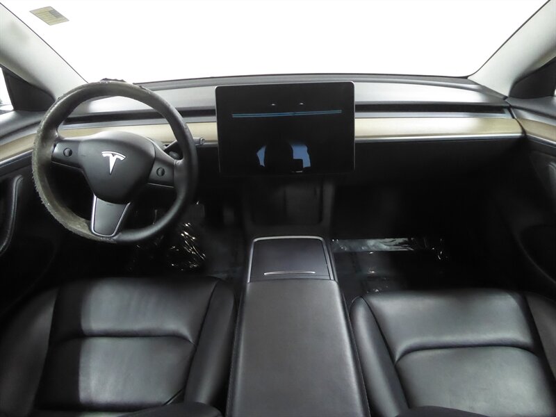 2022 TESLA MODEL 3 - Image 9