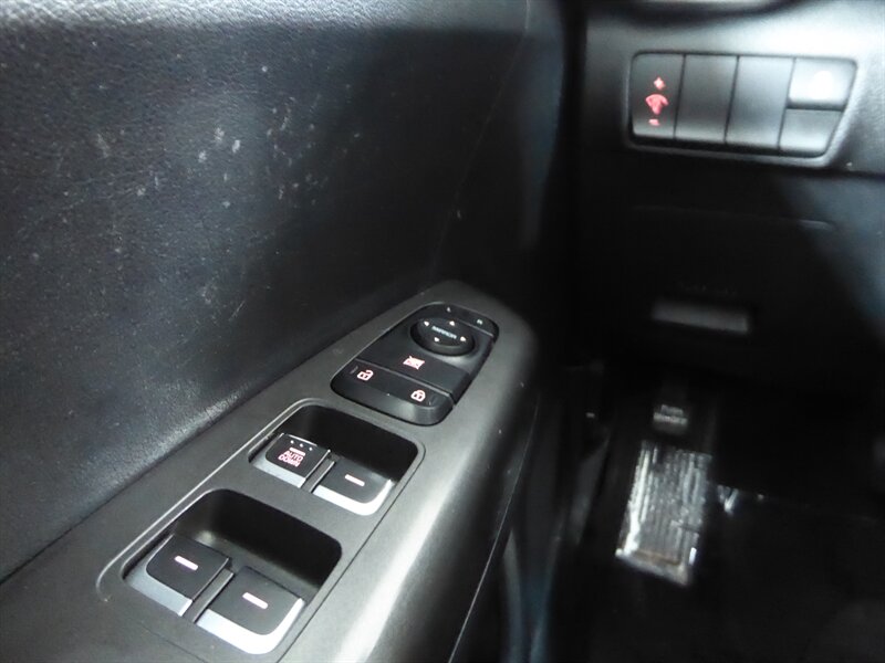 2017 KIA SPORTAGE - Image 18