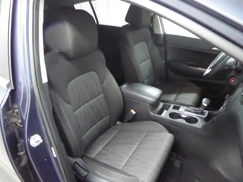 2017 KIA SPORTAGE - Image 25