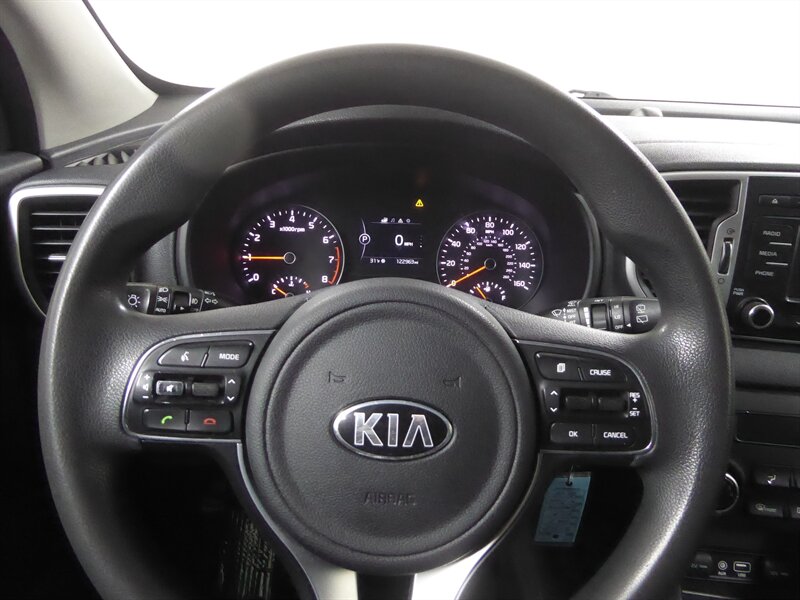 2017 KIA SPORTAGE - Image 11