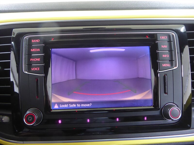 2016 VOLKSWAGEN BEETLE - Image 20