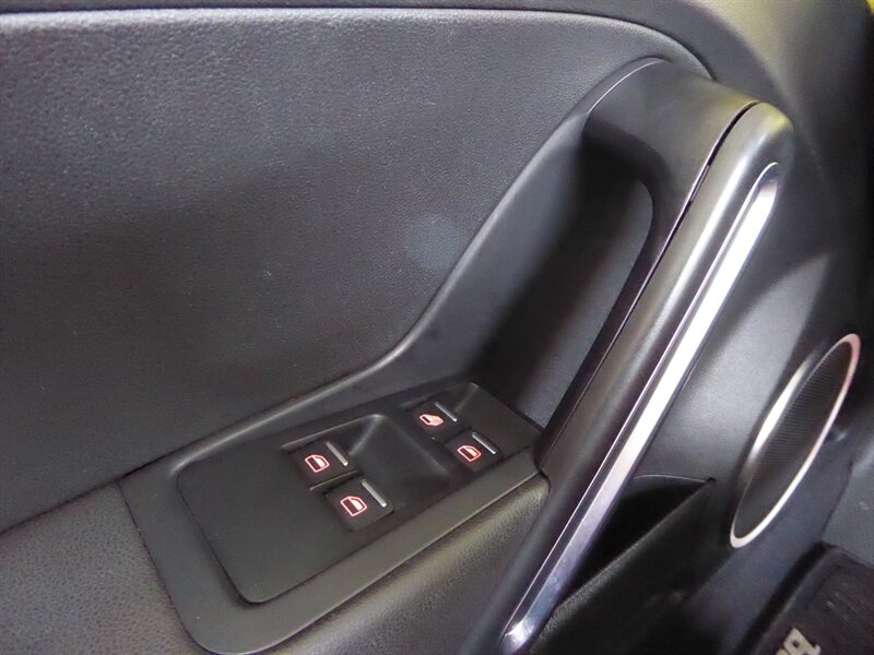 2016 VOLKSWAGEN BEETLE - Image 23