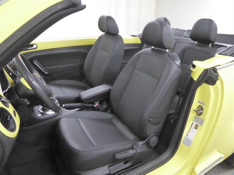 2016 VOLKSWAGEN BEETLE - Image 26