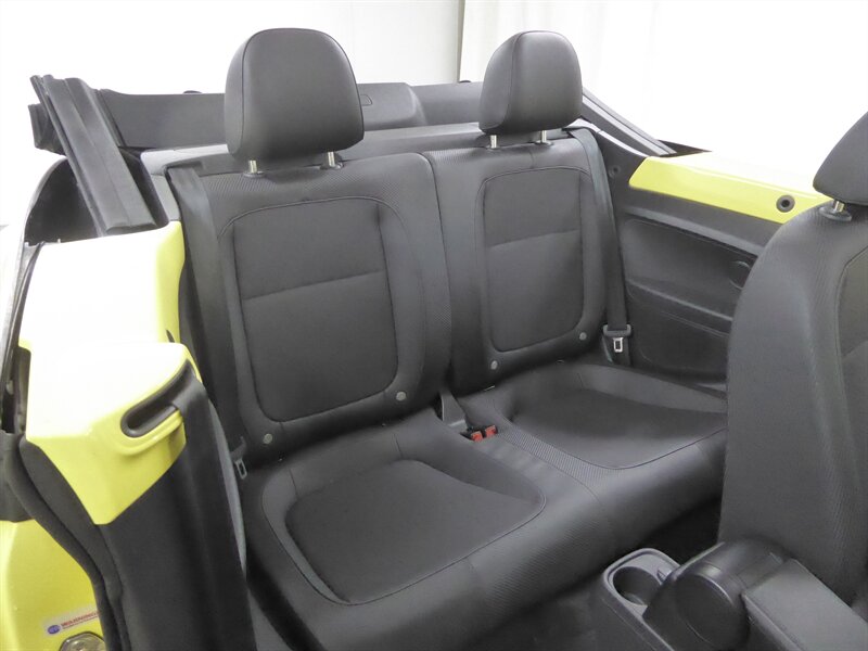 2016 VOLKSWAGEN BEETLE - Image 33