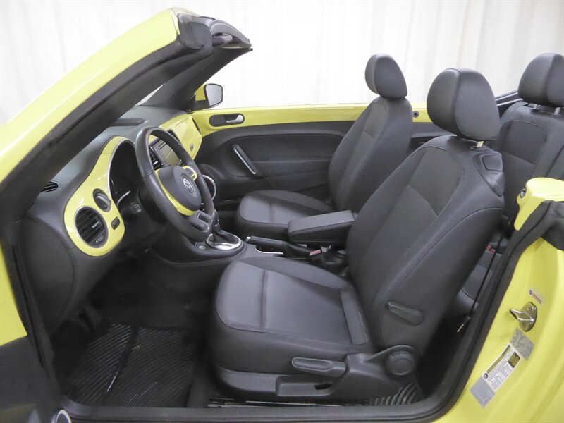 2016 VOLKSWAGEN BEETLE - Image 27