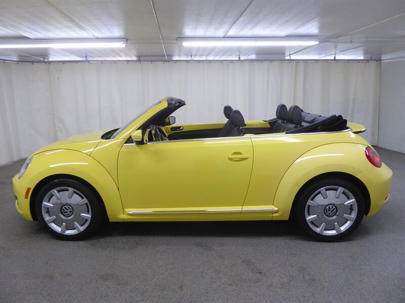 2016 VOLKSWAGEN BEETLE - Image 11