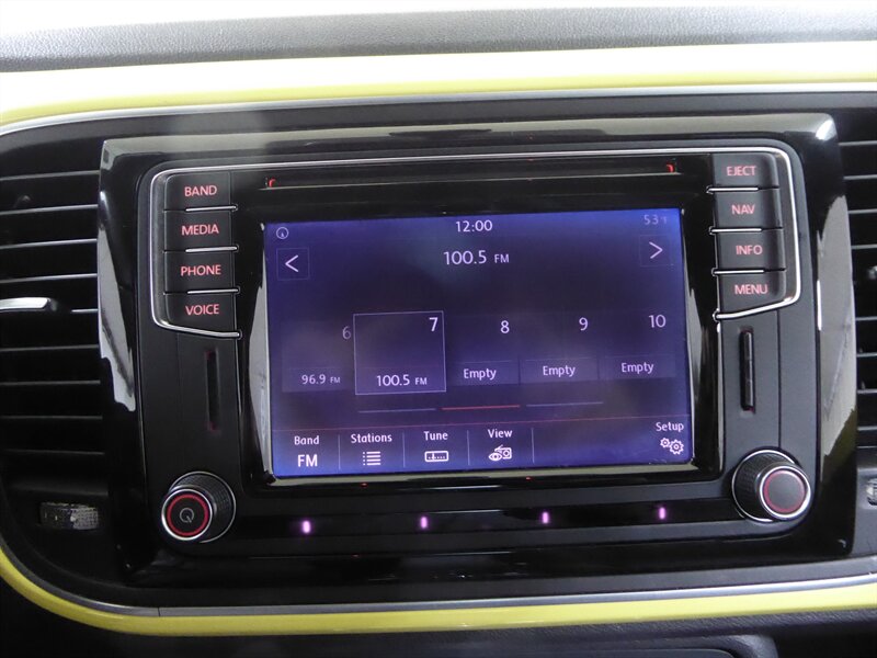 2016 VOLKSWAGEN BEETLE - Image 21