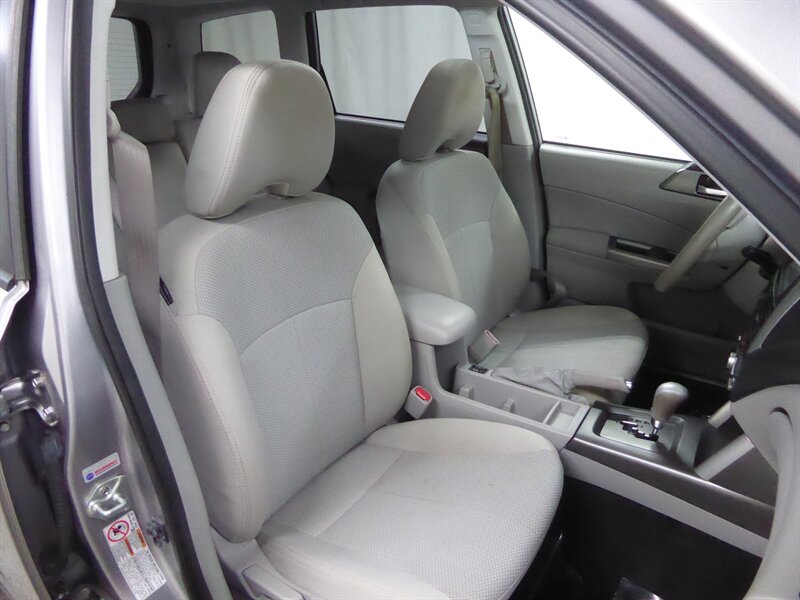 2011 SUBARU FORESTER - Image 24