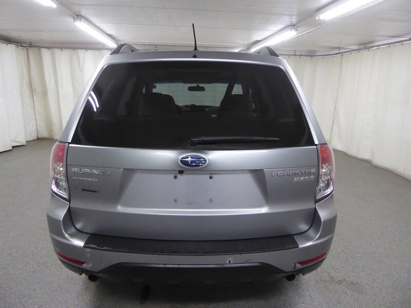 2011 SUBARU FORESTER - Image 6