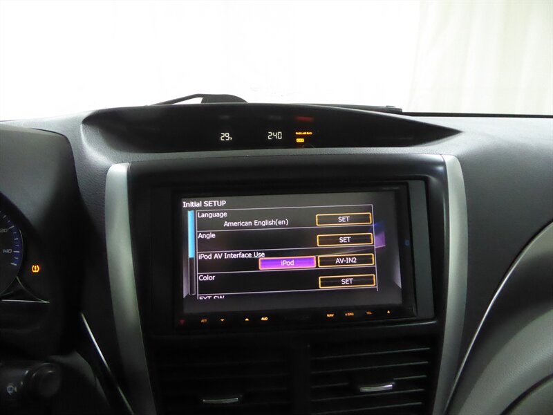 2011 SUBARU FORESTER - Image 13