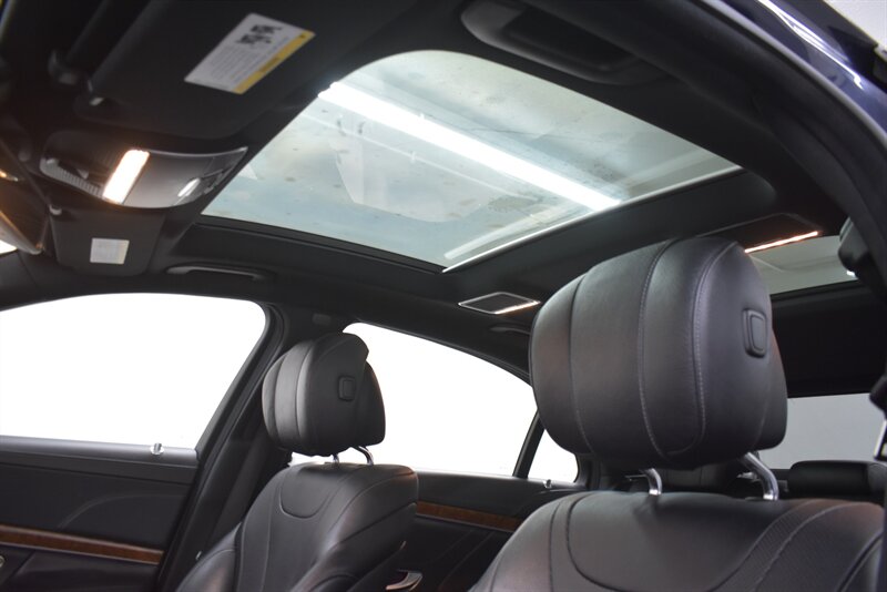 2015 MERCEDES-BENZ S-CLASS - Image 17
