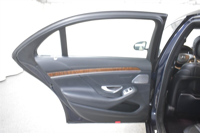 2015 MERCEDES-BENZ S-CLASS - Image 28