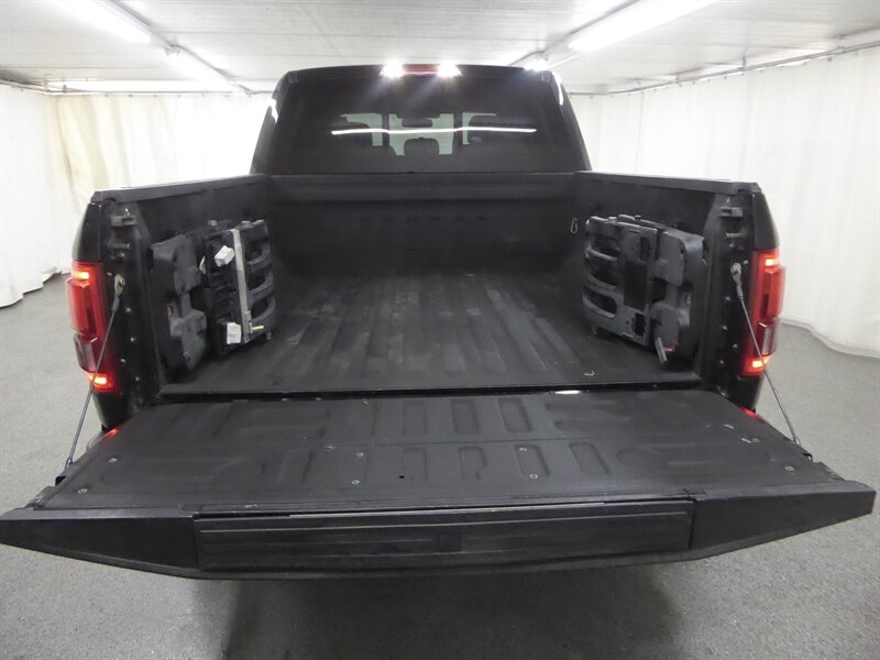 2015 FORD F-150 - Image 33