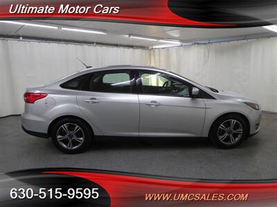 2018 Ford Focus SE   - Photo 8 - Downers Grove, IL 60515