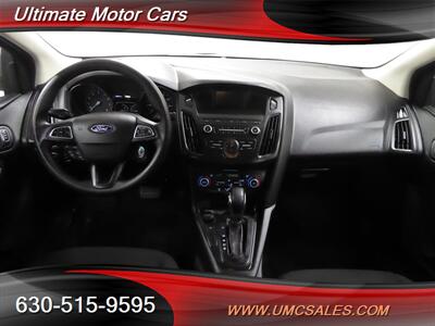 2018 Ford Focus SE   - Photo 9 - Downers Grove, IL 60515