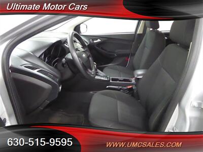 2018 Ford Focus SE   - Photo 19 - Downers Grove, IL 60515