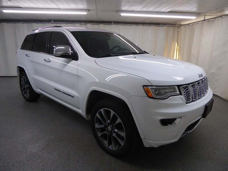 2017 Jeep Grand Cherokee Overland  