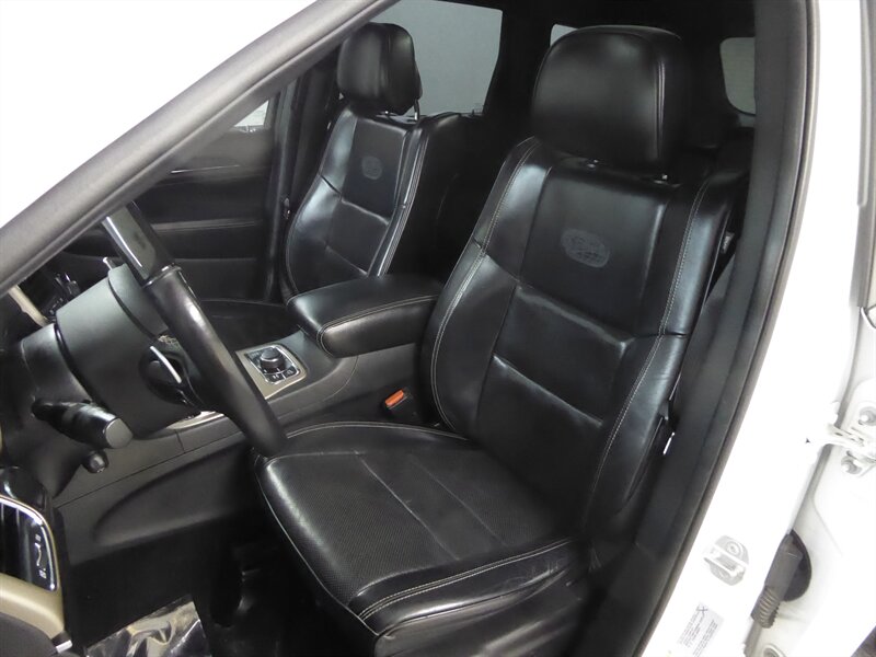 2017 JEEP GRAND CHEROKEE - Image 20