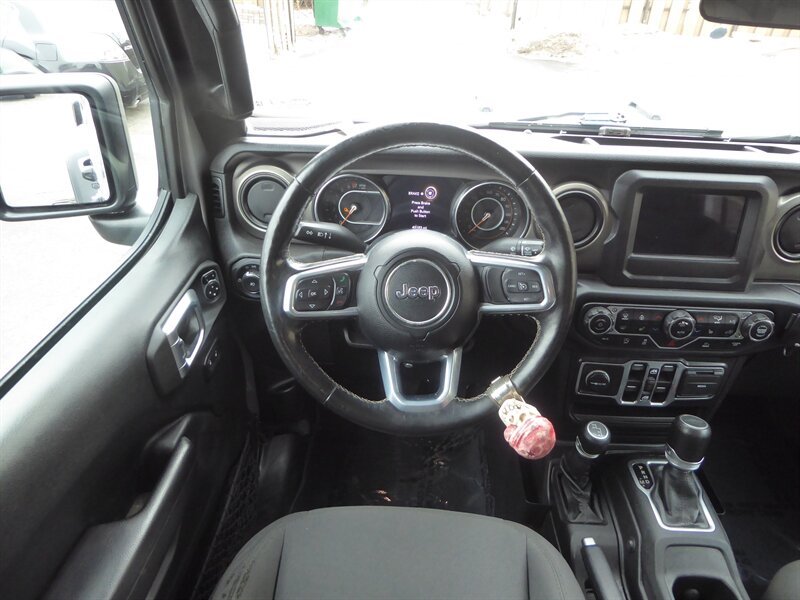 2020 JEEP GLADIATOR - Image 11