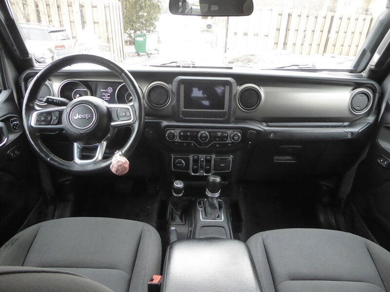 2020 JEEP GLADIATOR - Image 10