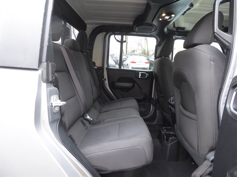 2020 JEEP GLADIATOR - Image 30